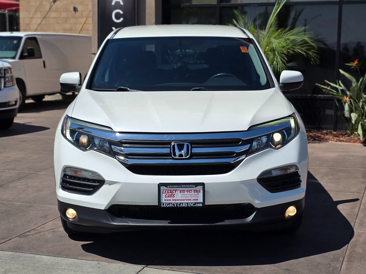 Used 2017 Honda Pilot EX image 4