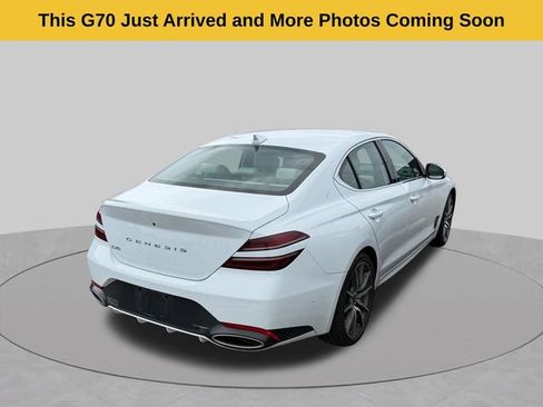 Used 2025 Genesis G70 2.5T RWD image 4