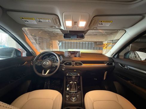 New 2025 MAZDA CX-5 AWD 2.5 S w/ Preferred Package image 18