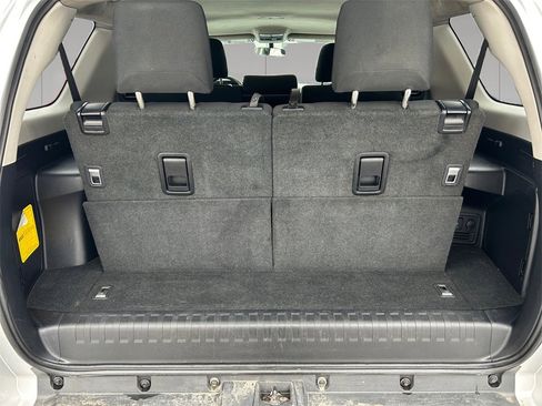 Used 2017 Toyota 4Runner SR5 image 19