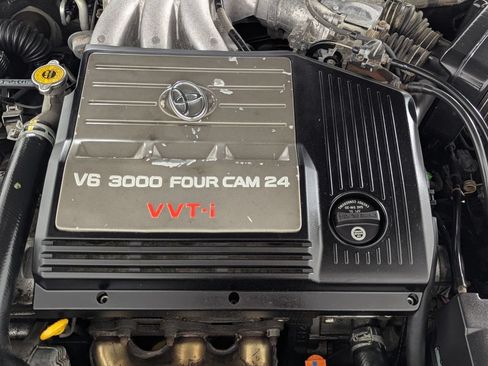 Used 2003 Toyota Avalon XLS FWD image 11