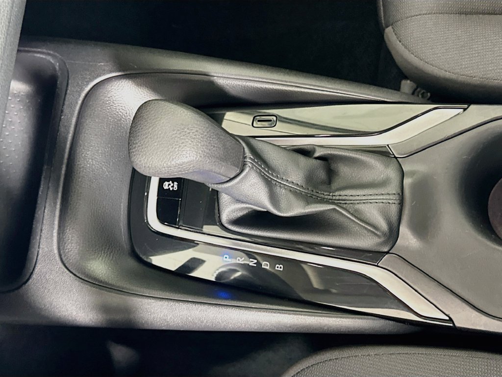 Certified 2025 Toyota Corolla LE FWD image 17