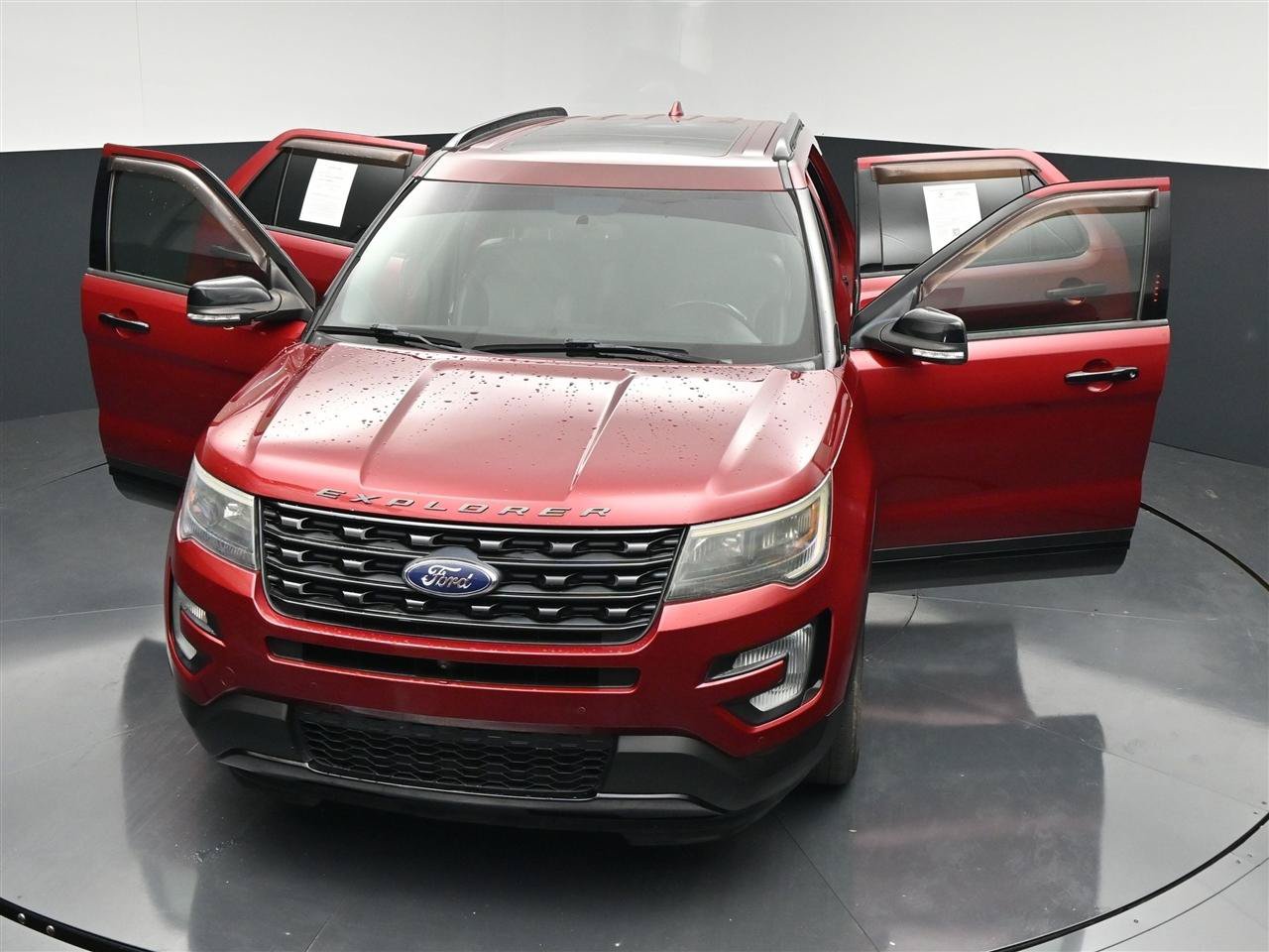 Used 2017 Ford Explorer Sport w/ Equipment Group 401A AWD/4WD image 36