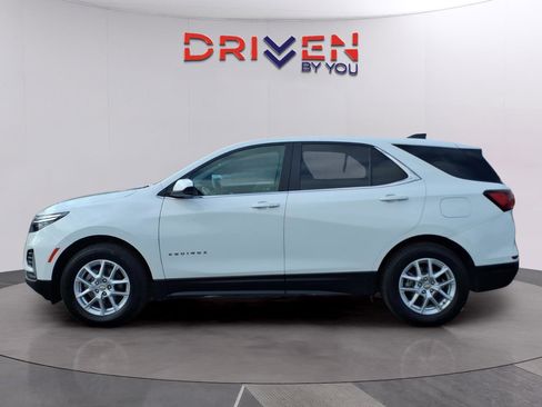 Certified 2023 Chevrolet Equinox LT w/ Driver Convenience Package AWD/4WD image 3