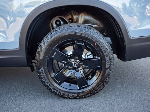 New 2026 Honda Ridgeline Black Edition image 10