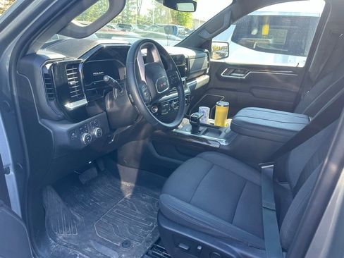 Used 2025 GMC Sierra 1500 Elevation AWD/4WD image 7
