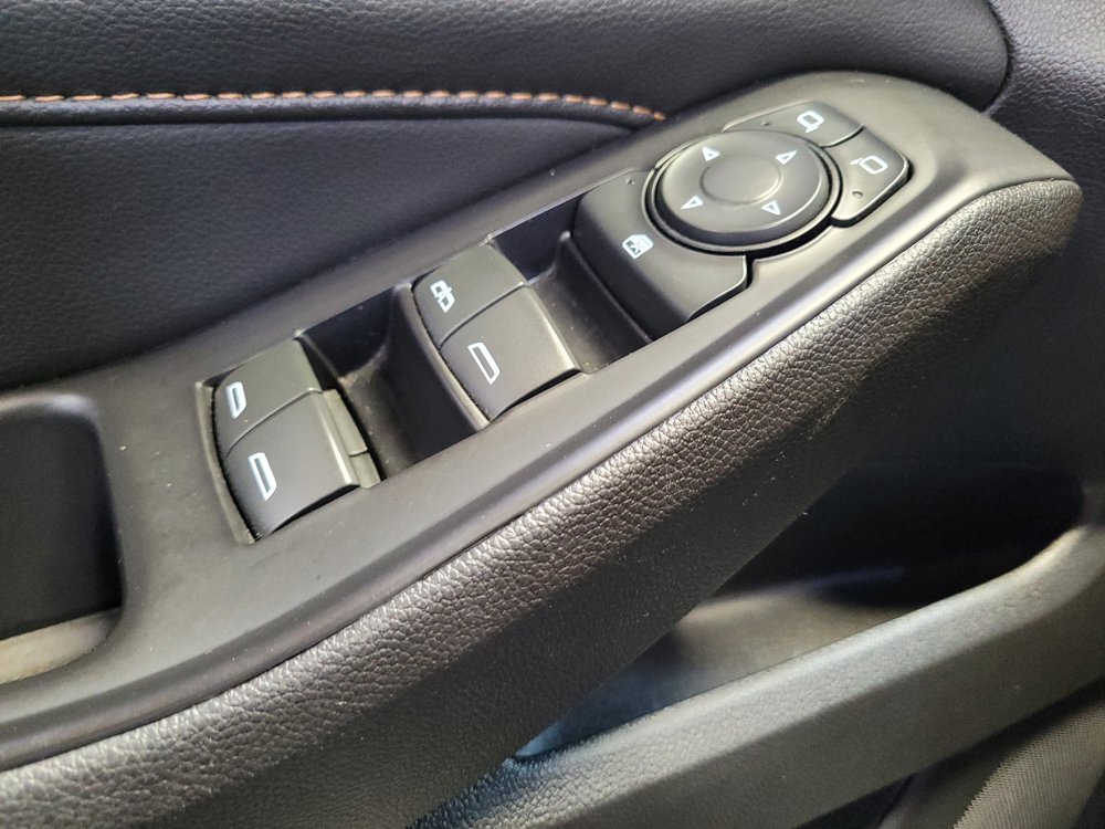 Used 2021 Chevrolet Traverse LT FWD image 27