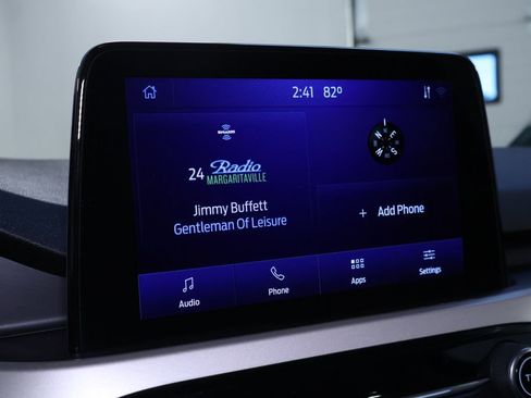 Used 2020 Ford Escape SE image 26