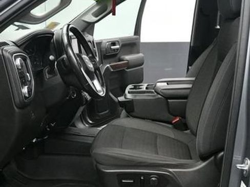 Used 2021 GMC Sierra 1500 SLE w/ X31 Off-Road Package AWD/4WD image 9