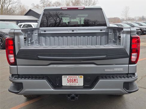 Used 2024 GMC Sierra 1500 Elevation AWD/4WD image 10