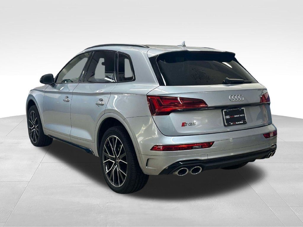 Used 2023 Audi SQ5 Premium Plus w/ Premium Plus Package AWD/4WD image 8
