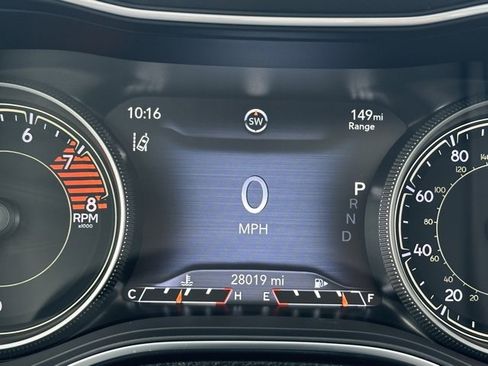 Used 2020 Jeep Cherokee Limited w/ Technology Group image 40