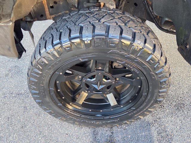 Used 2012 Ford F150 FX4 w/ FX Luxury Pkg AWD/4WD image 3