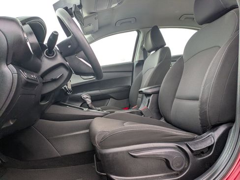 Used 2020 Kia Forte LXS FWD image 20