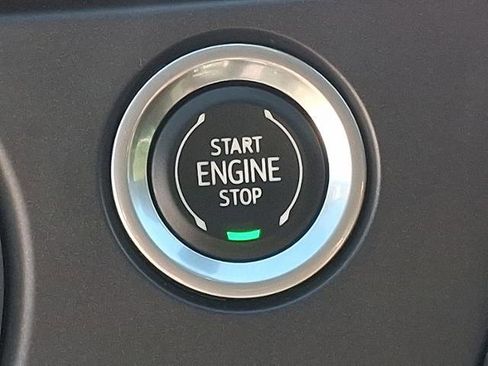 Used 2022 Chevrolet Blazer LT image 20