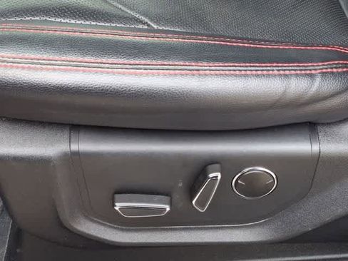 Used 2021 Ford Expedition Limited image 18