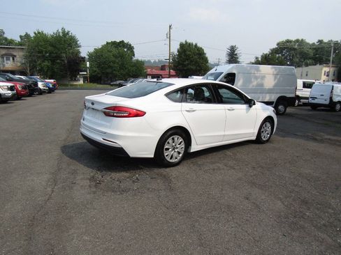 Used 2019 Ford Fusion S FWD image 7