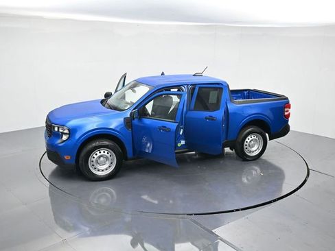 New 2025 Ford Maverick XL image 43