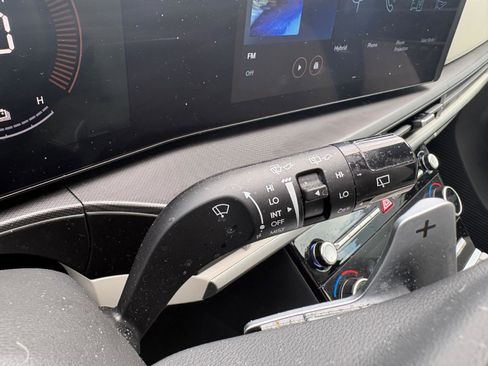 Used 2025 Hyundai Santa Fe SEL image 37