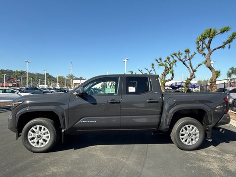 New 2026 Toyota Tacoma SR5 image 4