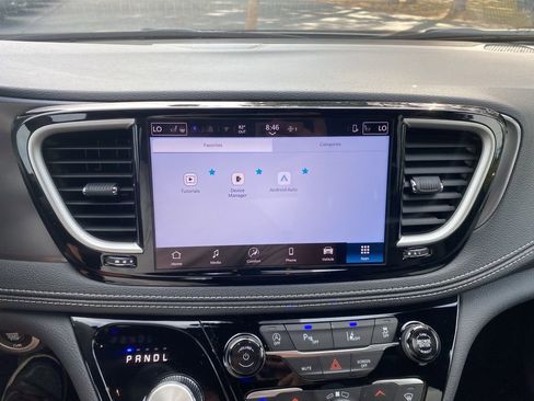 New 2026 Chrysler Pacifica Select w/ S Appearance Package image 35