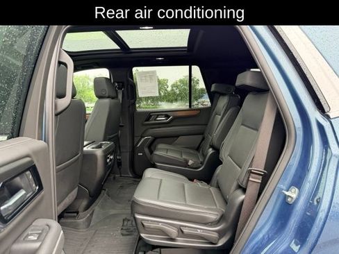 Certified 2021 GMC Yukon SLE w/ Max Trailering Package AWD/4WD image 9