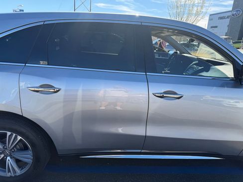 Used 2020 Acura MDX SH-AWD image 11