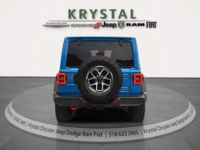 Used 2025 Jeep Wrangler Unlimited Rubicon w/ Convenience Group AWD/4WD image 6