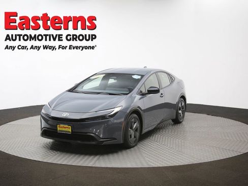 Used 2024 Toyota Prius LE image 51