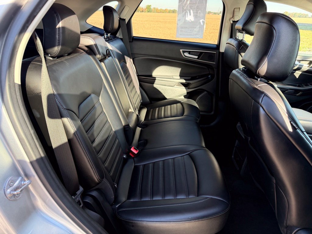 Used 2023 Ford Edge SEL AWD/4WD image 18