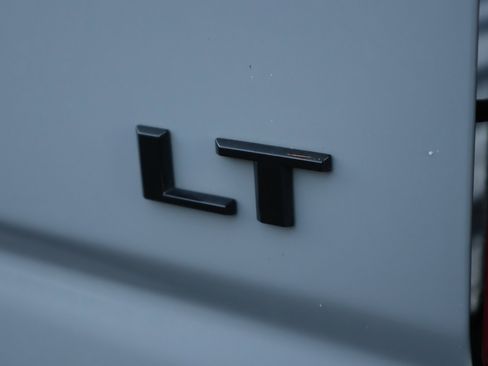 Used 2024 Chevrolet Silverado 2500 LT w/ Z71 Sport Edition image 27