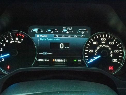 Used 2015 Ford F150 Lariat w/ Equipment Group 502A Luxury image 21