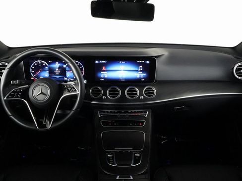 Used 2022 Mercedes-Benz E 350 Sedan image 8