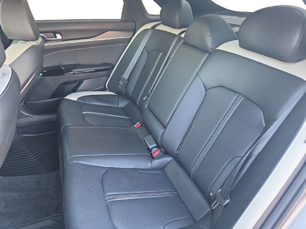 Used 2026 Kia K5 GT-Line w/ GT-Line Premium Package FWD image 14