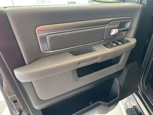 Used 2017 RAM 1500 Big Horn image 10