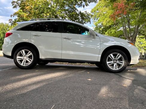 Used 2015 Acura RDX w/ Technology Package AWD/4WD image 3