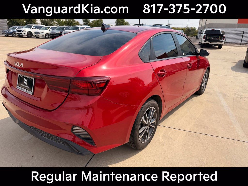 Certified 2024 Kia Forte LXS w/ LXS Technology Package FWD image 4