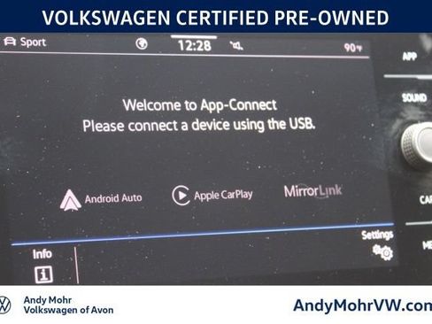 Used 2023 Volkswagen Tiguan SE AWD/4WD image 36