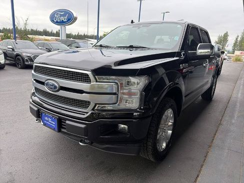 Used 2020 Ford F150 Platinum w/ Equipment Group 701A Luxury AWD/4WD image 3