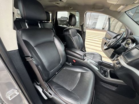 Used 2017 Dodge Journey GT w/ Driver Convenience Group image 26