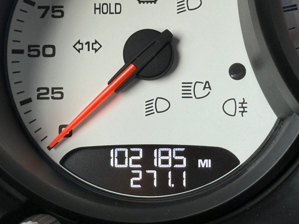 Used 2021 Porsche Macan Turbo AWD/4WD image 50
