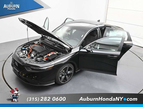 New 2025 Honda Accord Sport image 32