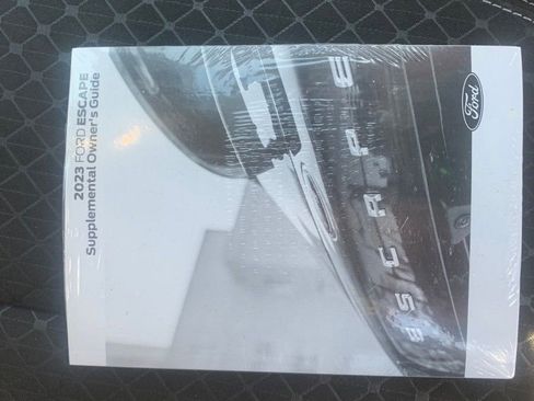 Used 2023 Ford Escape Active image 31