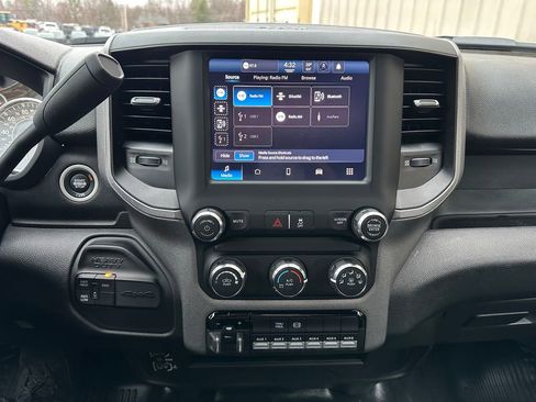 Used 2024 RAM 3500 Tradesman w/ Chrome Appearance Group image 6