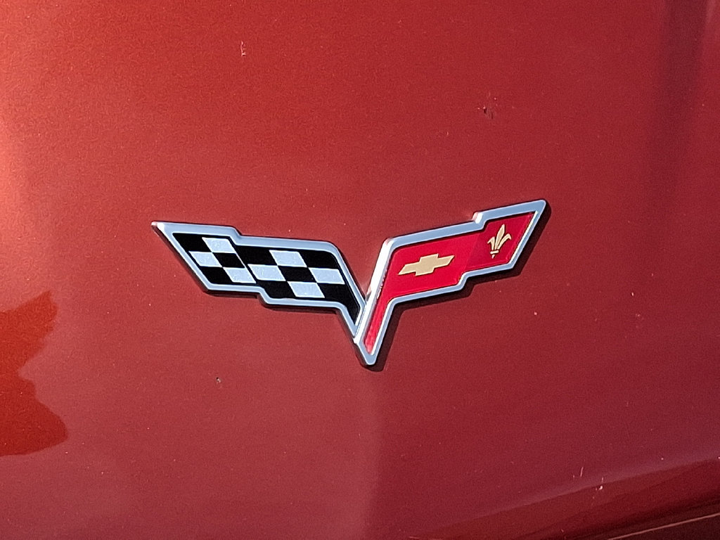 Used 2005 Chevrolet Corvette Convertible w/ Preferred Equipment Group RWD image 11