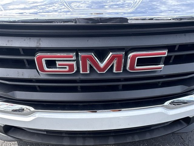 Certified 2024 GMC Terrain SLE FWD image 29