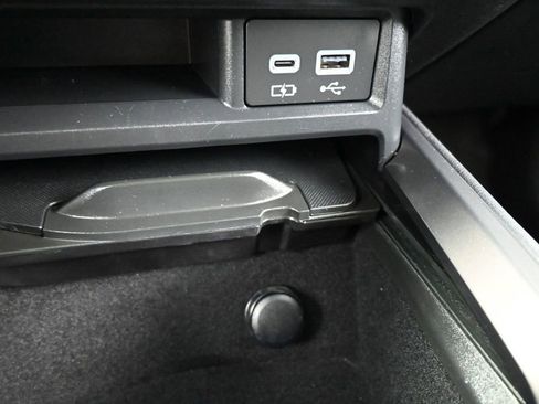 Used 2024 Lexus NX 250 FWD w/ Towing Package (2000 Lbs) image 14