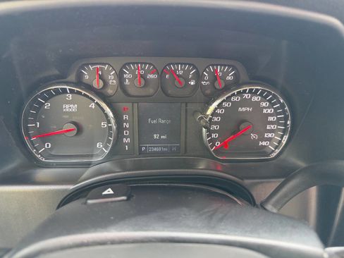 Used 2016 Chevrolet Silverado 2500 W/T w/ WT Convenience Package AWD/4WD image 16