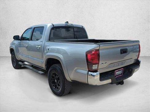 Certified 2021 Toyota Tacoma SR5 AWD/4WD image 8