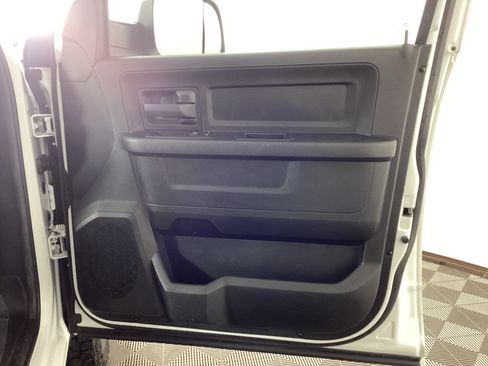 Used 2022 RAM 2500 Tradesman AWD/4WD image 9